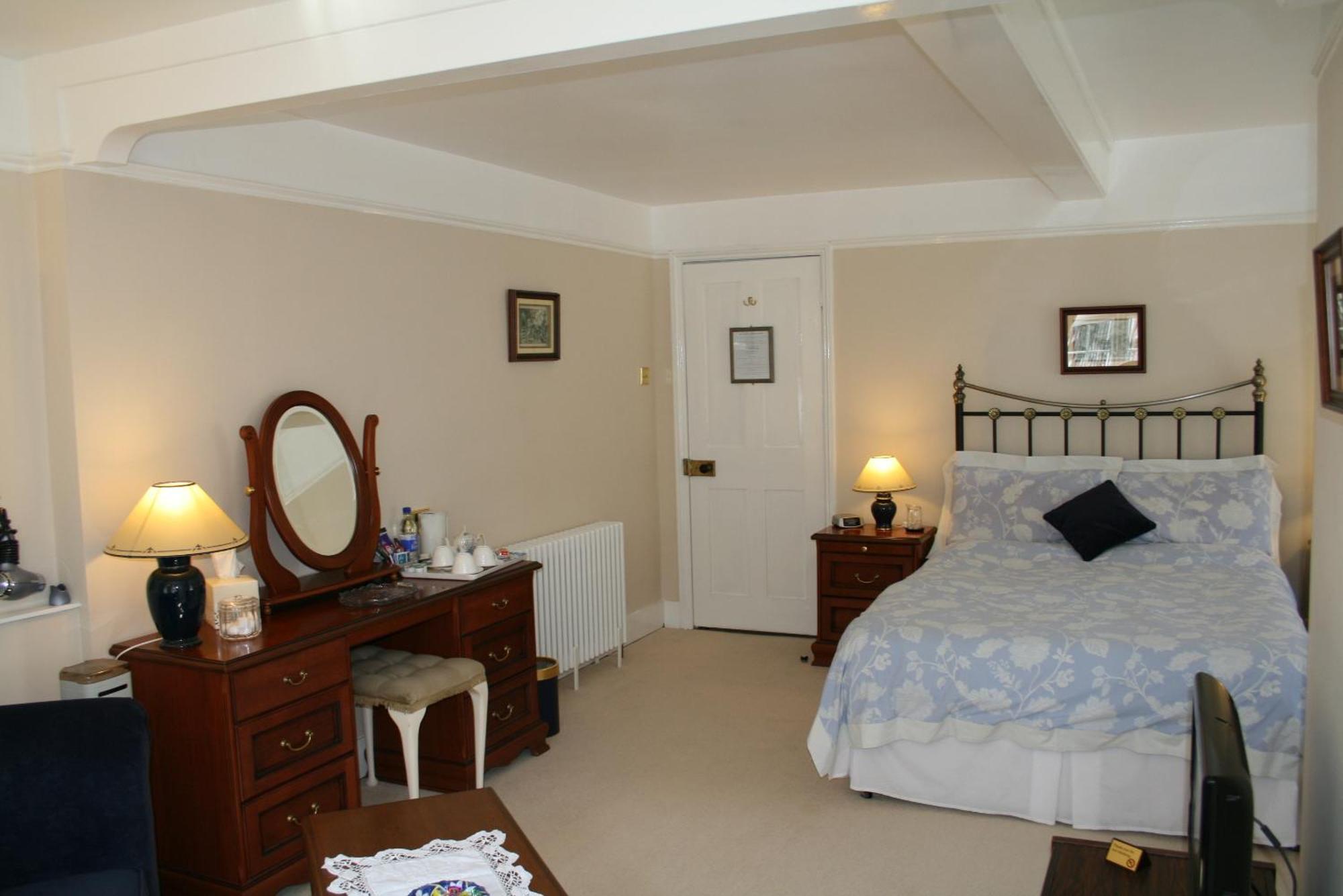 Clayhill House Bed & Breakfast Lyndhurst Exterior foto